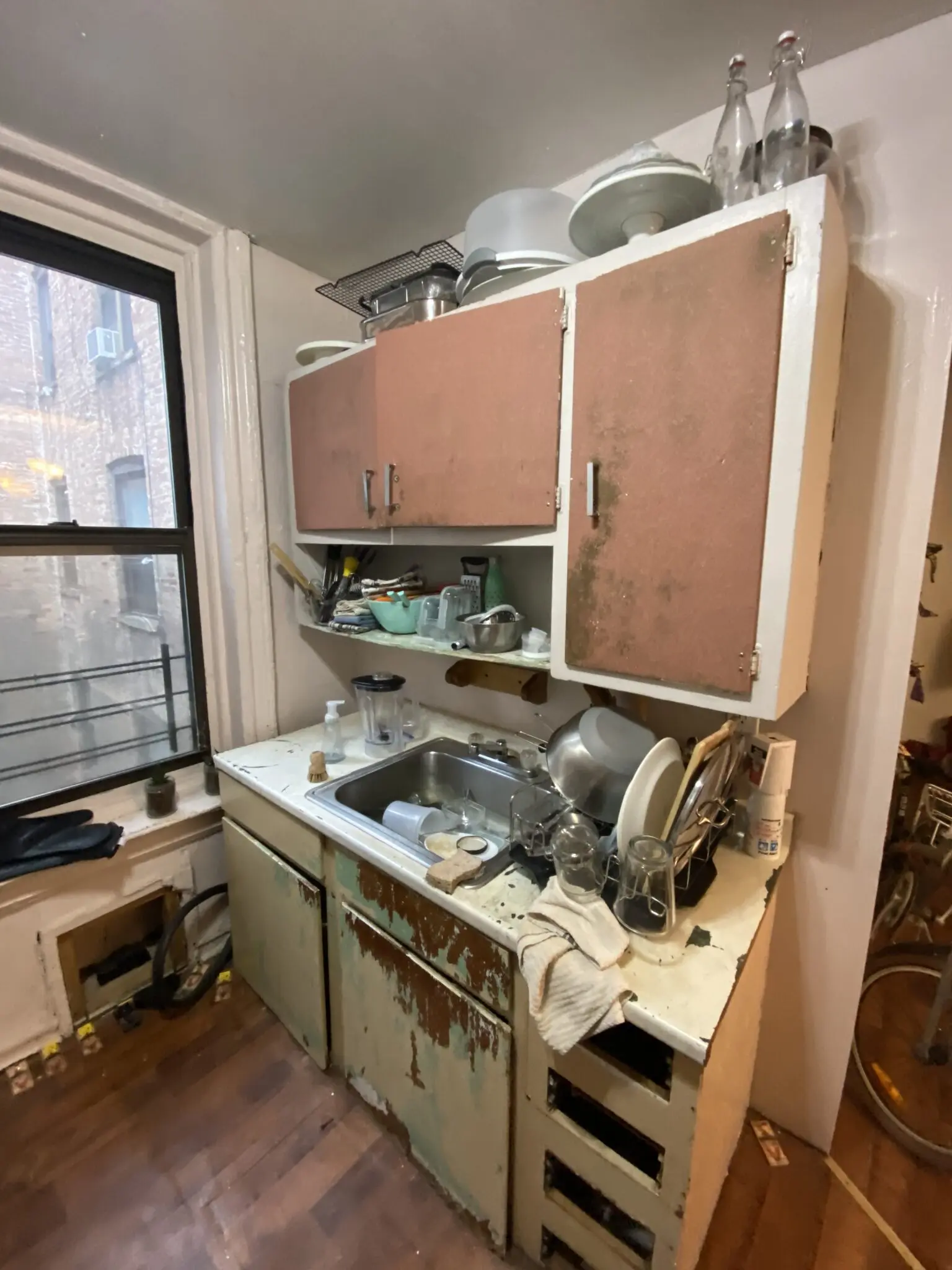 KITCHEN DAMAGE RESTORATION